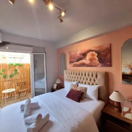 Stylish&central apt near Acropolis - Avdi square-3